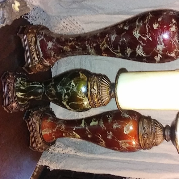 Oriental Candlestick Trio w LED flameless remote - Picture 2 of 11